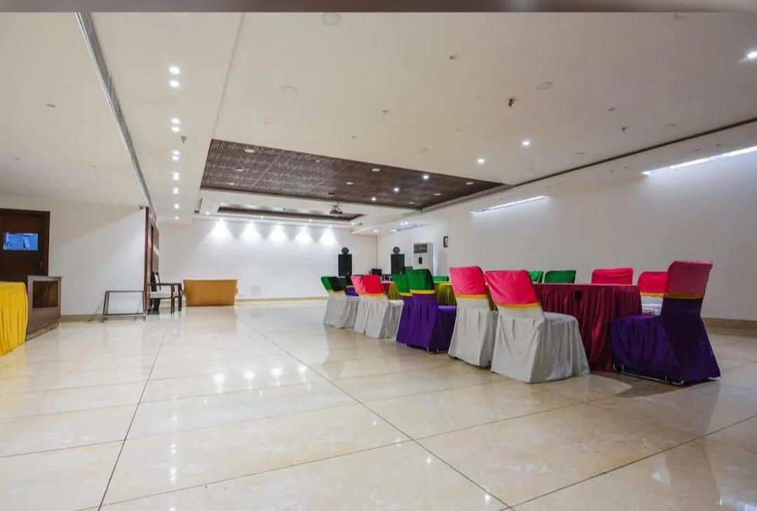 Hotel Opulence Pathānkot المظهر الخارجي الصورة